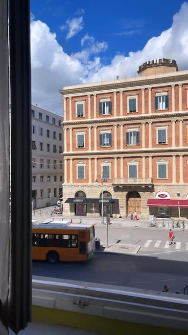 דירות ליבורנו Loft Storico In Pieno Centro! מראה חיצוני תמונה